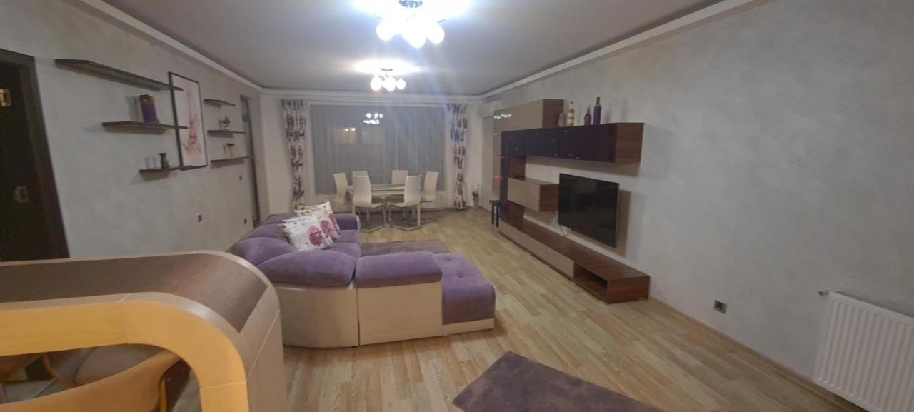 براشوف Premium Apartment Isaran المظهر الخارجي الصورة